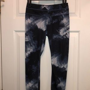 Athleta Sonar capris